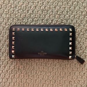 Valentino Rockstud Wallet